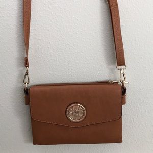 Cognac Crossbody